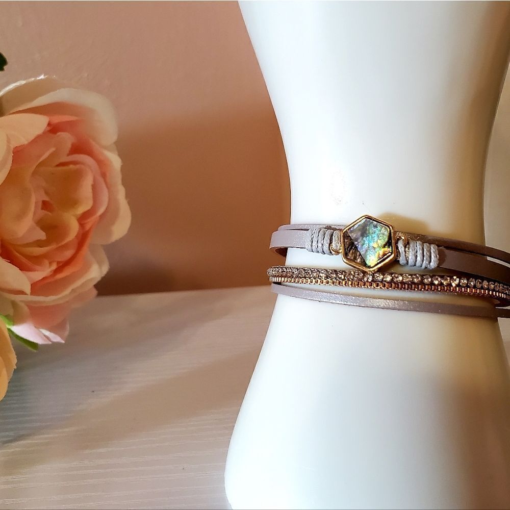 𝅺BLUE Gray Abalone Multi Strand Bracelet